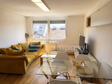 Dachgeschosswohnung 