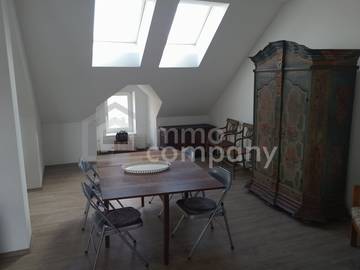 Dachgeschosswohnung 