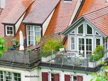 Mehrfamilienhaus Ried
